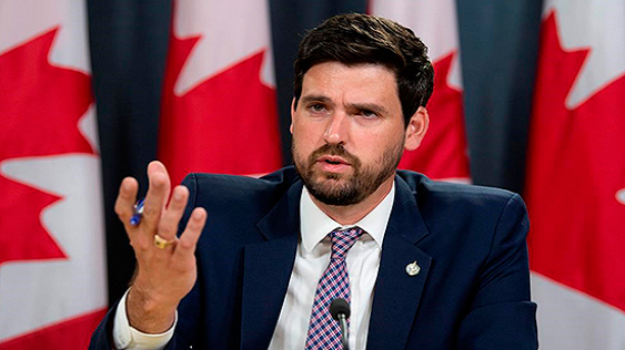 加拿大迎来史上最多新移民！工签、游客迎来全新契机！