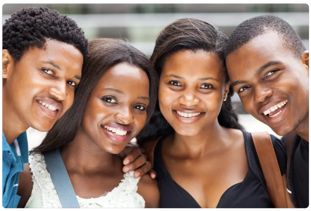 移民 | 加拿大移民部长官宣新法语通道