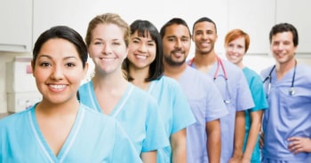 加拿大新政策,护工也能轻松移民!