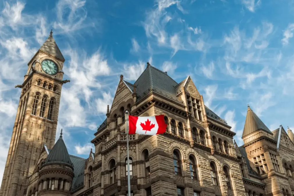 西部两省同步放量!阿省、BC 省接连抽选