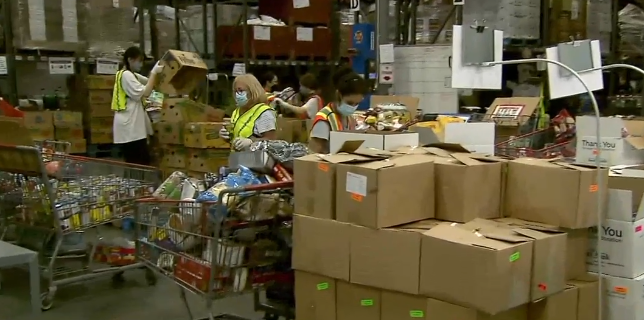 加拿大食物银行: 大一留学生不能领食物救济!