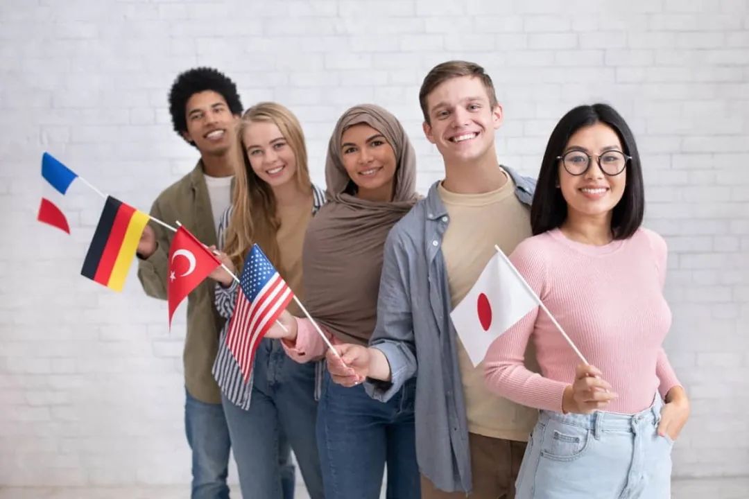 80万留学生登陆加拿大后需注意什么？