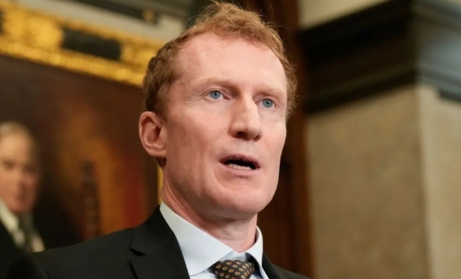 保姆护工移民新政，落地直接拿PR！