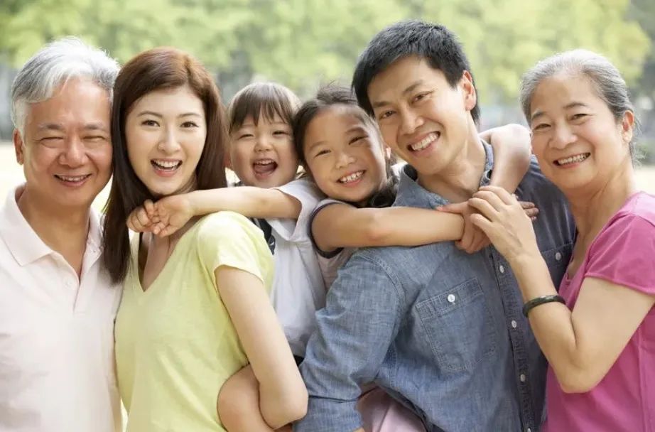 今年家庭团聚需求暴增！父母超级签证这项要求更新
