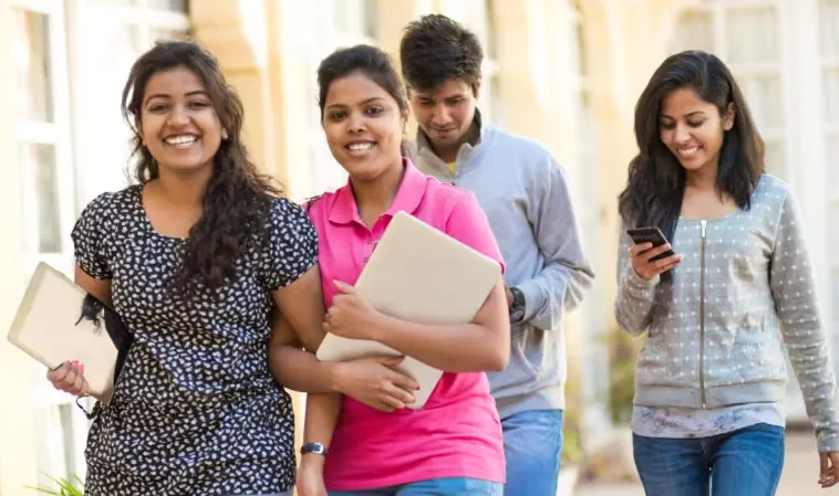 移民部出尔反尔!加拿大百万留学生陷入“身份危机”