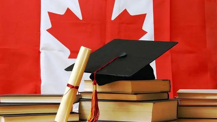 各国留学费用大比拼！加国这省留学+移民一步到位！
