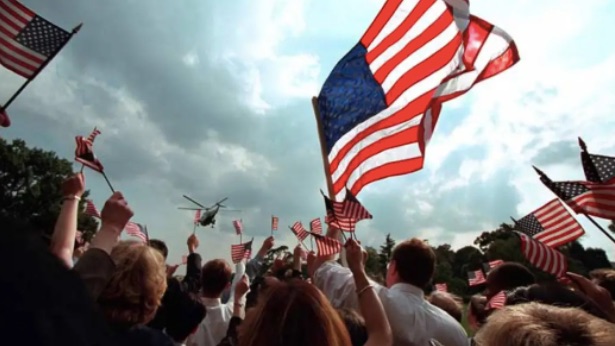 美国逆势开放！华人移民迎来千载难逢的好时机！