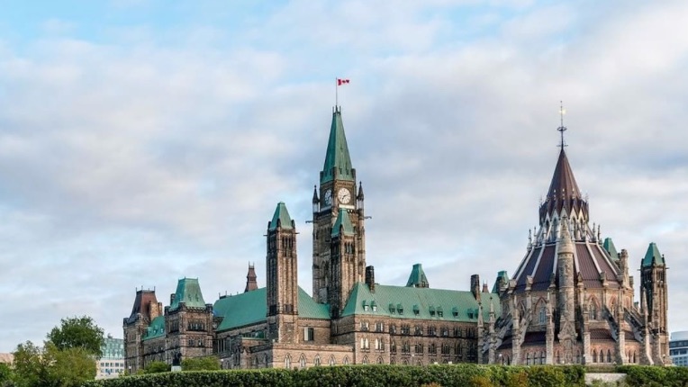 重磅！魁省“杰出人才”移民标准公布！