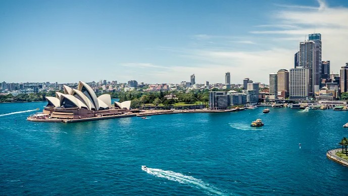 澳洲要向中国人开放移民！国人挤爆澳洲机场！