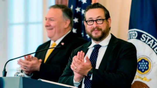 美国移民局长提名人放话：上任即废除OPT