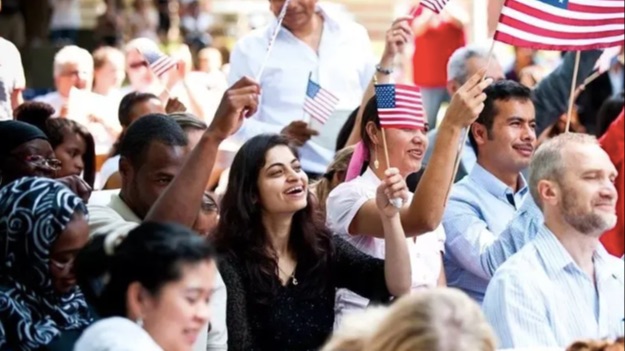 移民美国门槛高？投资移民之外的第二选择！