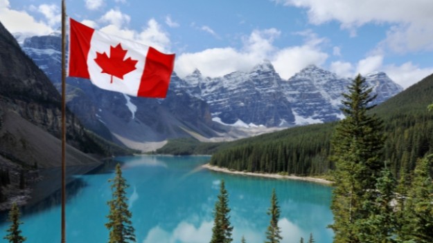 加拿大移民目标可能将按住房/就业/医疗等情况设定