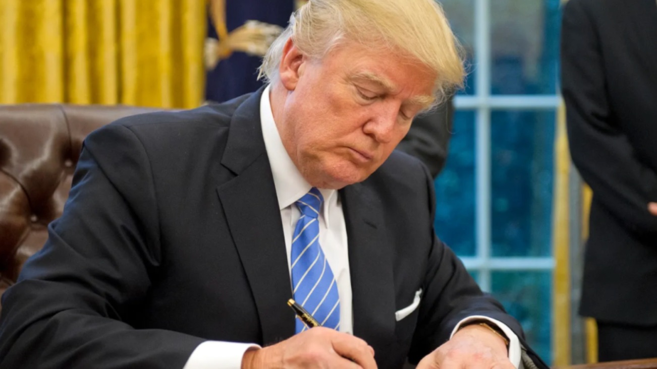 金卡倒逼！现在不办EB-5，明年多花70万？