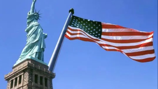 在美国，拥有多少钱才能算富人？最新数据解析！