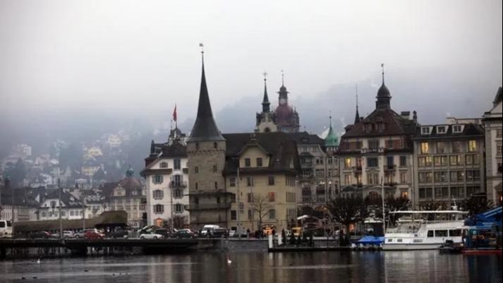 布局顶尖欧盟身份，全球顶尖教育快速通道