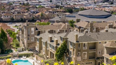 2024年美国生活最昂贵和最便宜的十个州