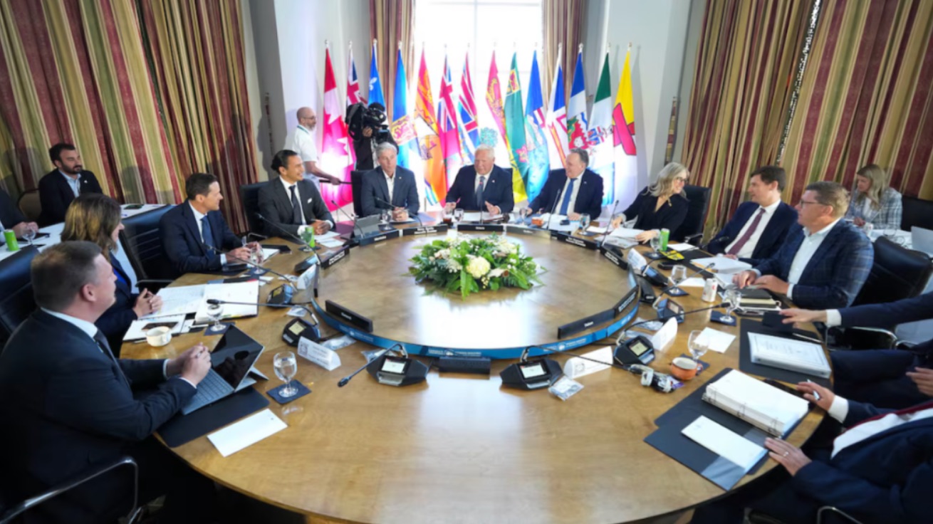 移民配额太少引众怒！13省领导人齐呼吁！