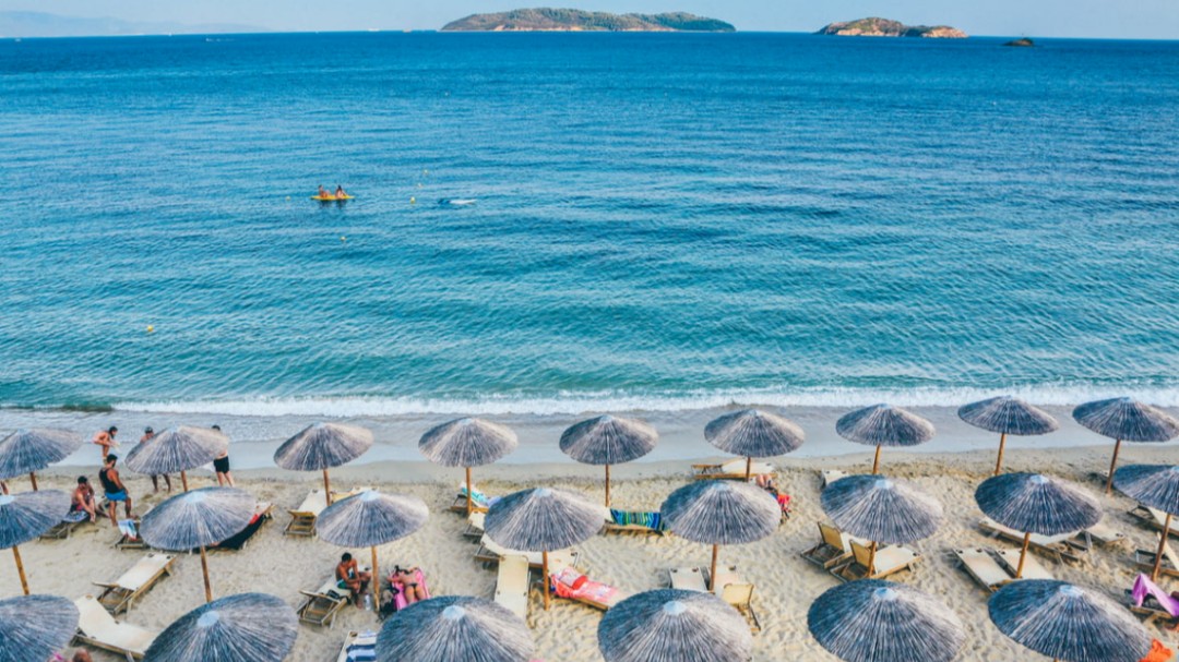 办理新西兰移民，符合那些要求可以拿到PR