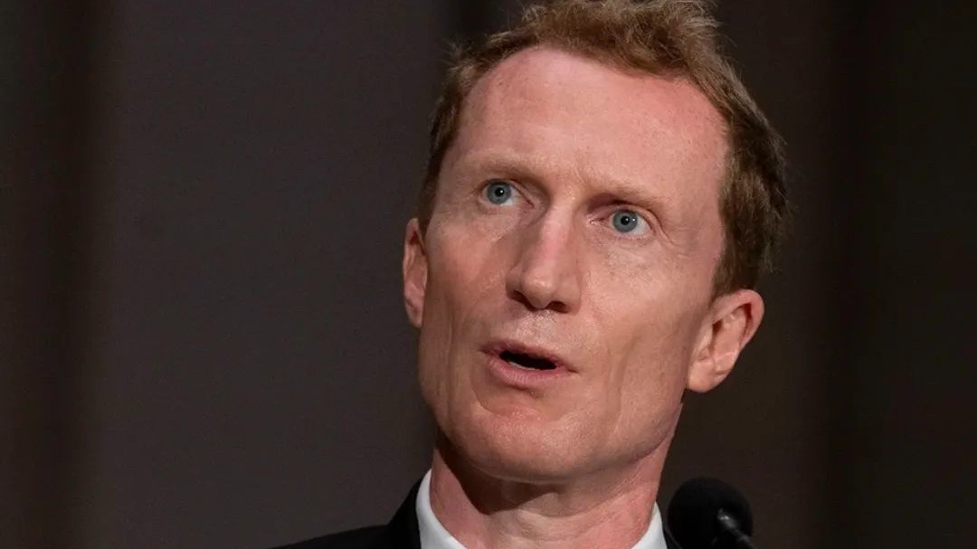 官方披露！下半年移民政策变化+明年移民趋势！