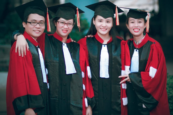 加拿大大学和美国大学有什么区别？