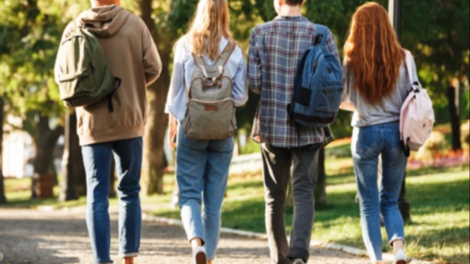 留学生狂减15%！限制临时居民！