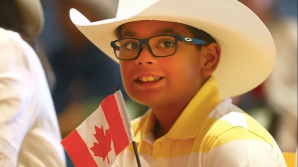 加拿大移民目标或将下调，11月1日见分晓！